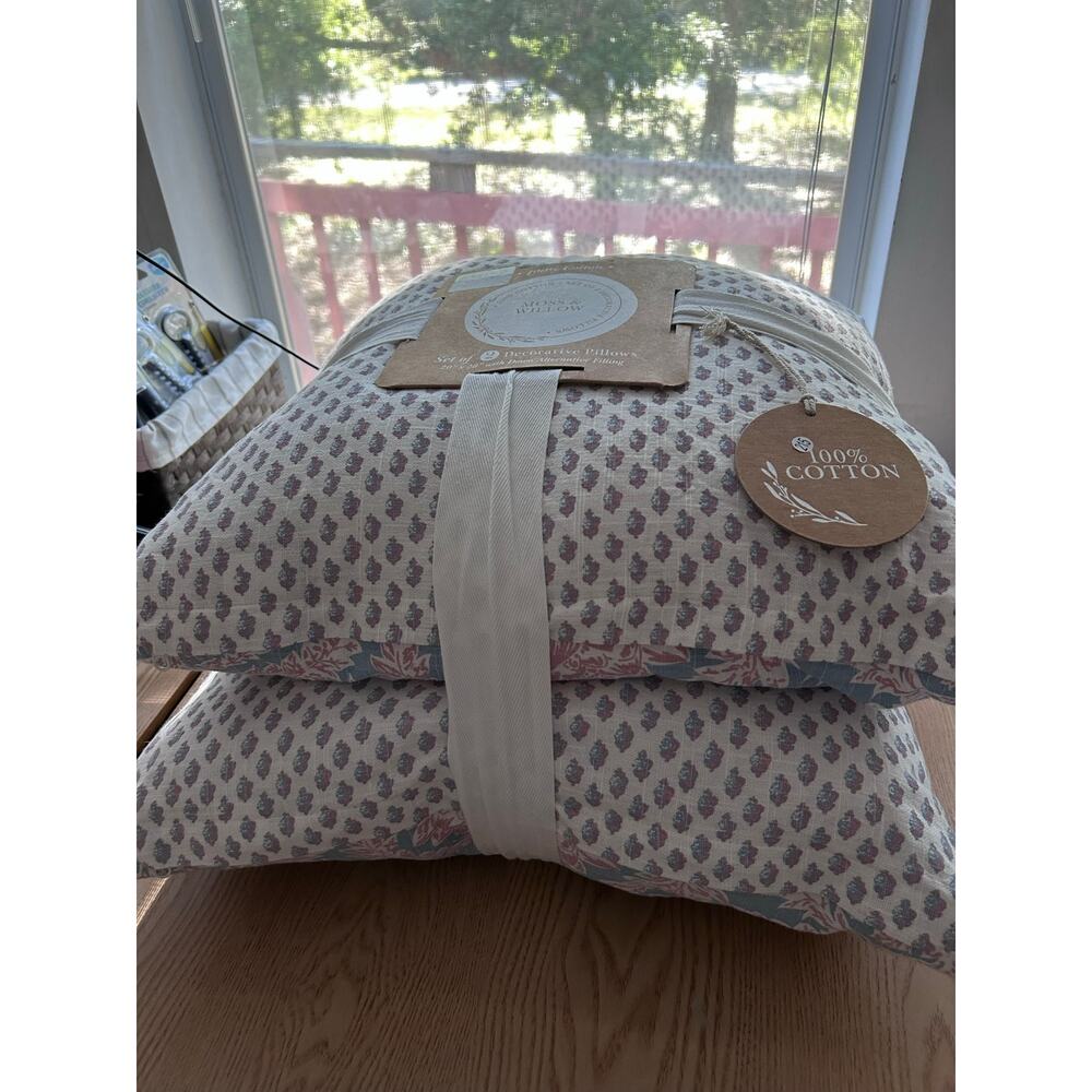 New Bundle of 2 Moss & Willow Light Blue/Pink Cotton Pillows 20”x20” - Picture 9 of 12